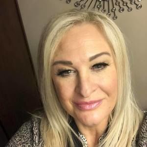 Meet your Posher, Selina